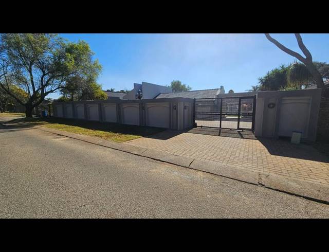 5 BEDROOM HOUSE FOR SALE IN WIERDA PARK